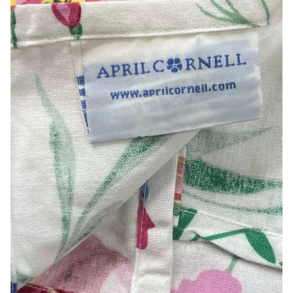 April Cornell Lillianna Set of 12 Floral Cloth Dining Napkins Colorful Cottage